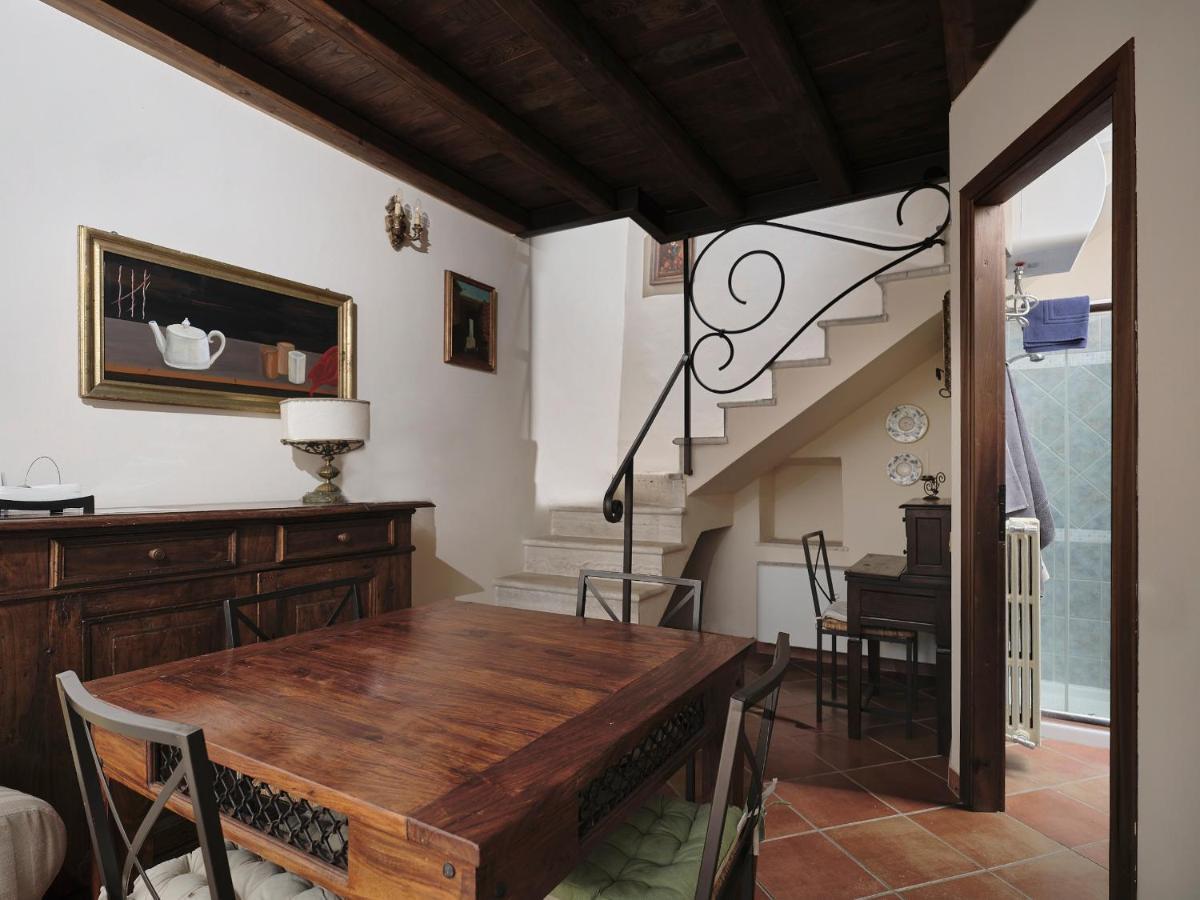 Agriturismo Castello Santa Margherita Cori Exterior foto