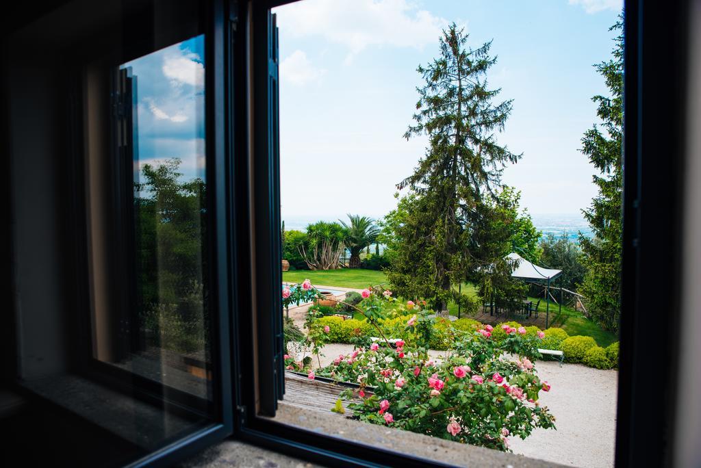 Agriturismo Castello Santa Margherita Cori Exterior foto